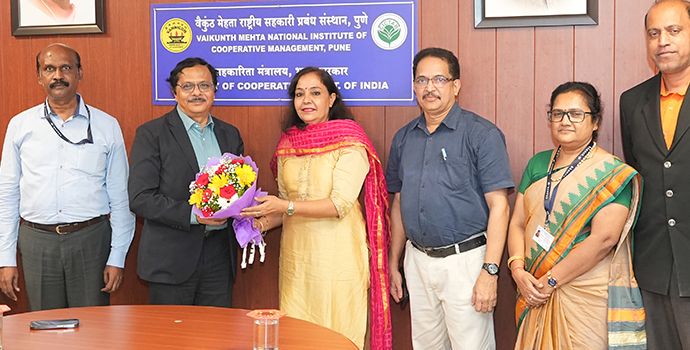 APRACA Secretary General Dr. Prasun Kumar Das hold meetings with Dr. Hema Jadav, Director of VAMNICOM (Ministry of Cooperation, Government of India) and her team in Pune, India on 24th August 2024.