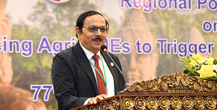 Dr Prasun Kumar Das, APRACA Secretary General delivered the Vote of Thanks in the Regional Policy Forum on ‘Financing Agri-SMEs to Trigger Engines of Local Development’ in Siem Reap, Cambodia on 8 August 2024.